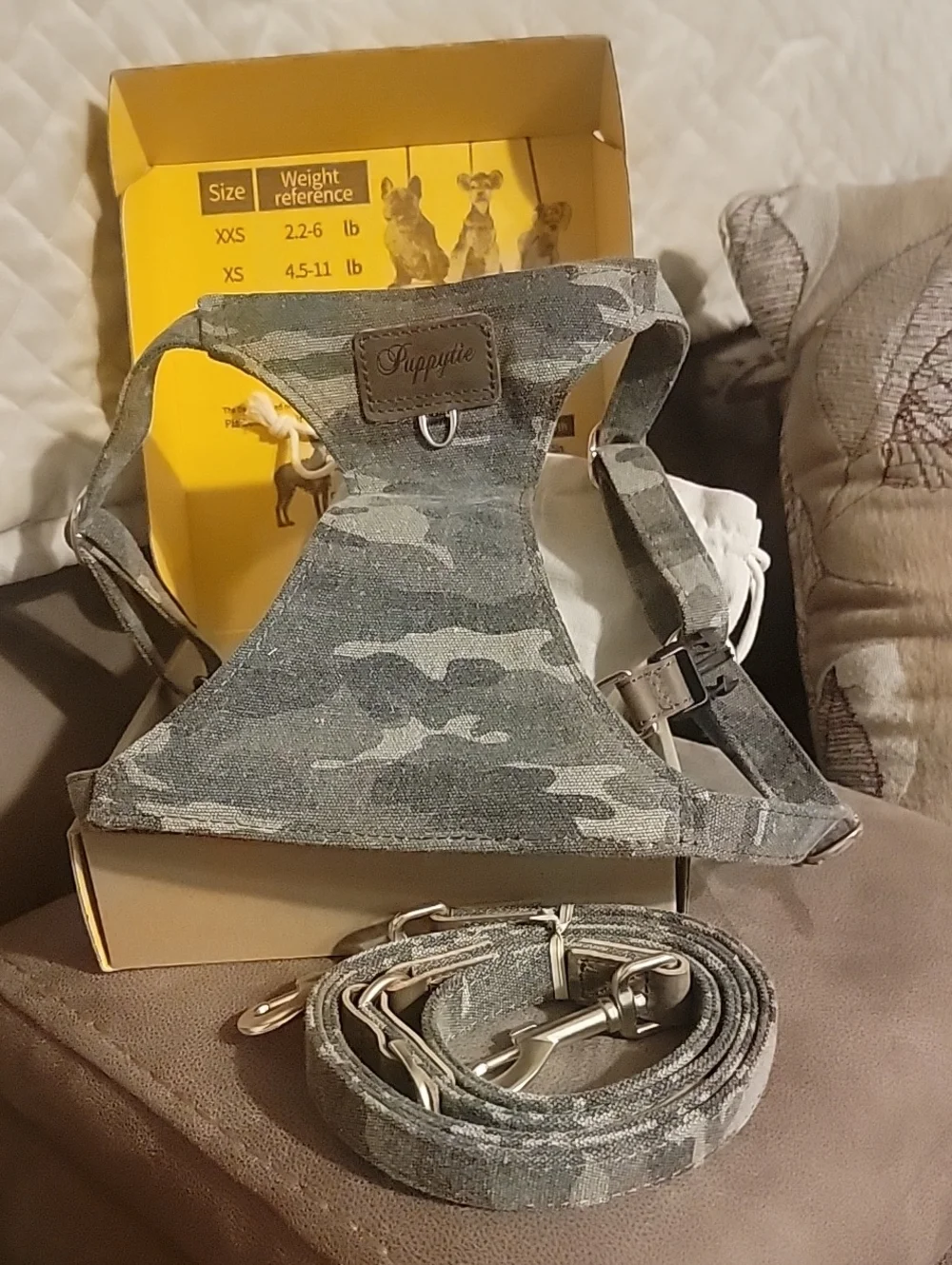 Puppytie Camo Dog Harness and Leash Set Size Large NWT